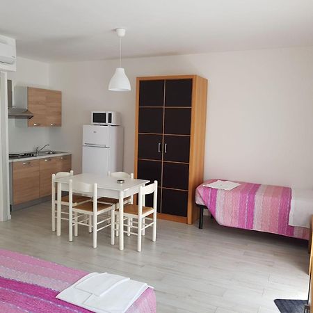 Duna Camere Con Bagno 리도아드리 외부 사진